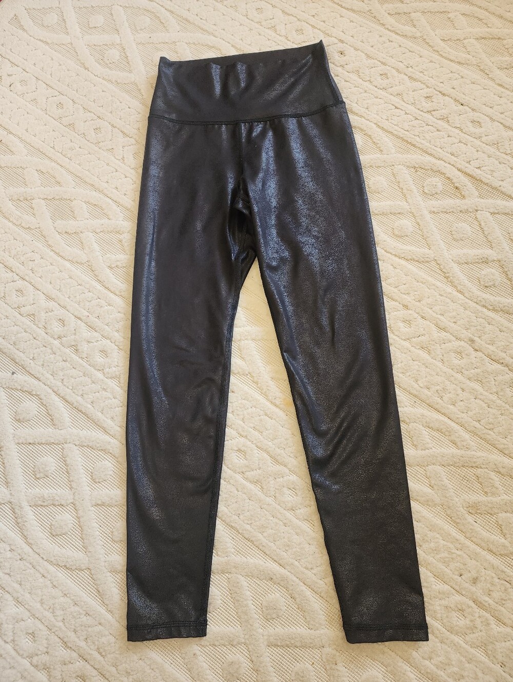 S Aerie Shiny Black High-Waist Leggings